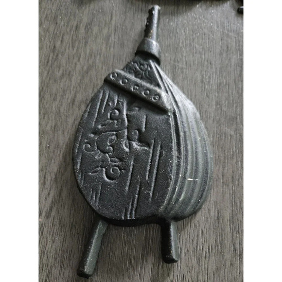 Vtg Primitive Wall Art SEXTON Cast Metal Milk Can Water Pump Wood Stove Lot Of 4 - Picture 3 of 8